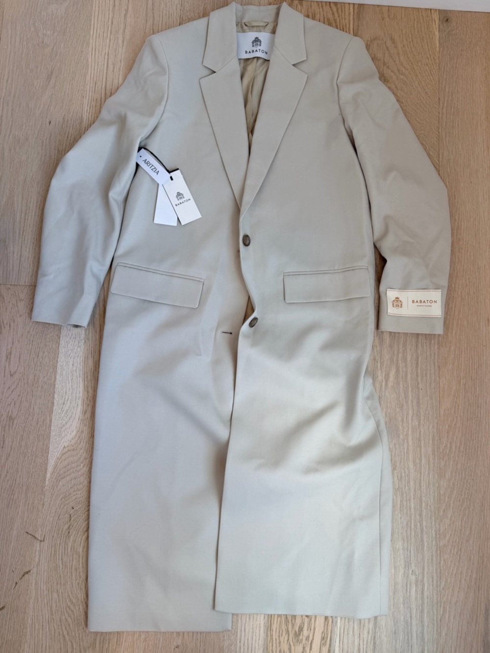 NWT Aritzia Babaton Cream Single-Breasted Spring Trench Coat